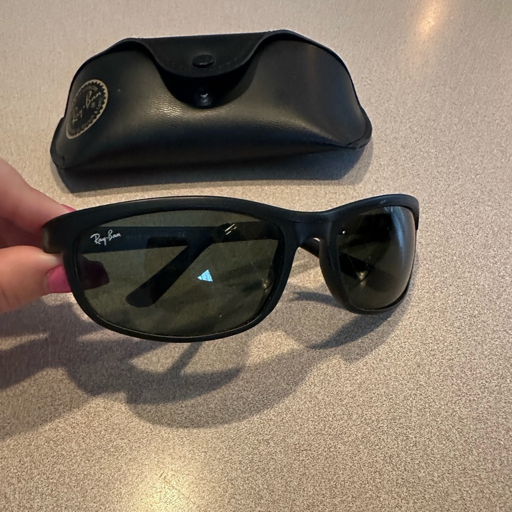 Ray ban sunglasses